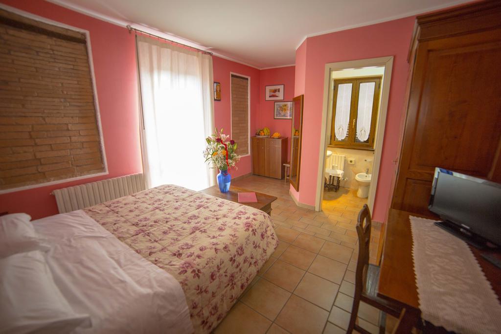 Camere Il Cantico Assisi Luaran gambar