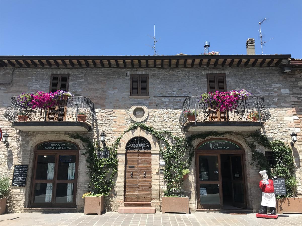 Camere Il Cantico Assisi Luaran gambar